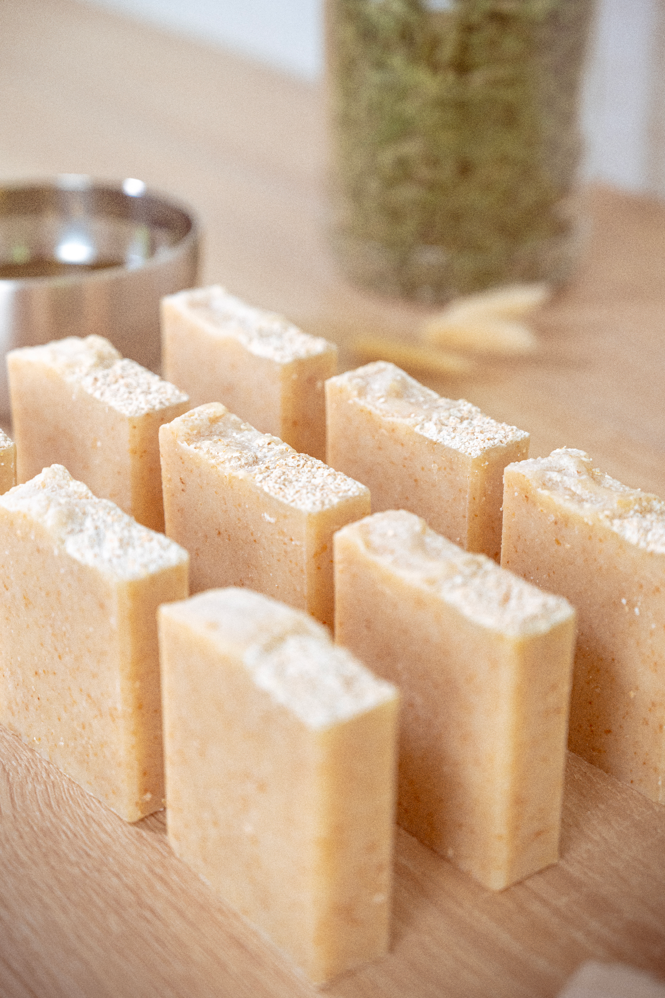 Savon artisanal naturel au lait d'avoine farine d'avoine fabriqué en france occitanie sud ouest