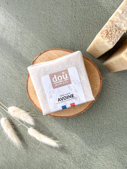 Savon artisanal naturel au lait d'avoine farine d'avoine fabriqué en france occitanie sud ouest